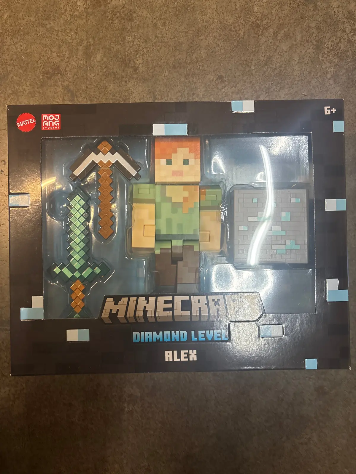 Minecraft Alex Diamond Level Mini Figure 1