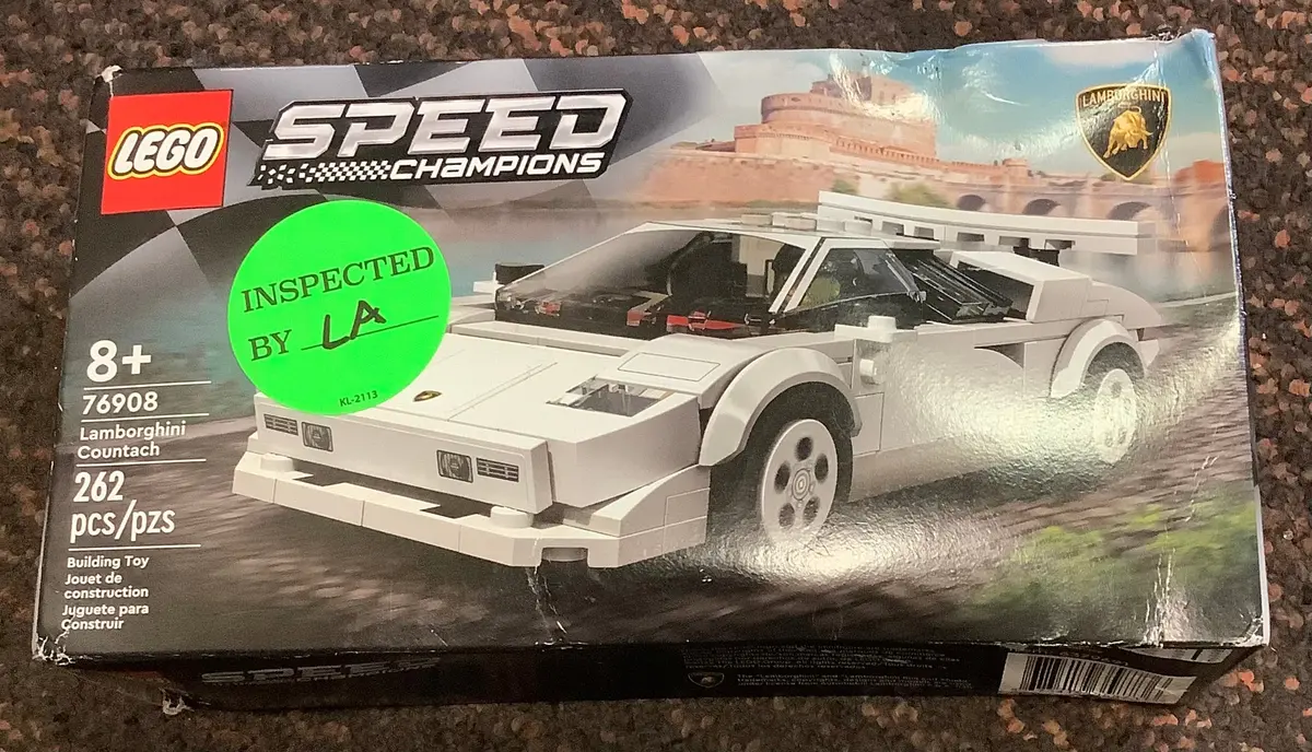 Broken Seal - Lego Speed Champions Lamborghini Countach Race Car
Set 76908, Damaged Box, As Is 1