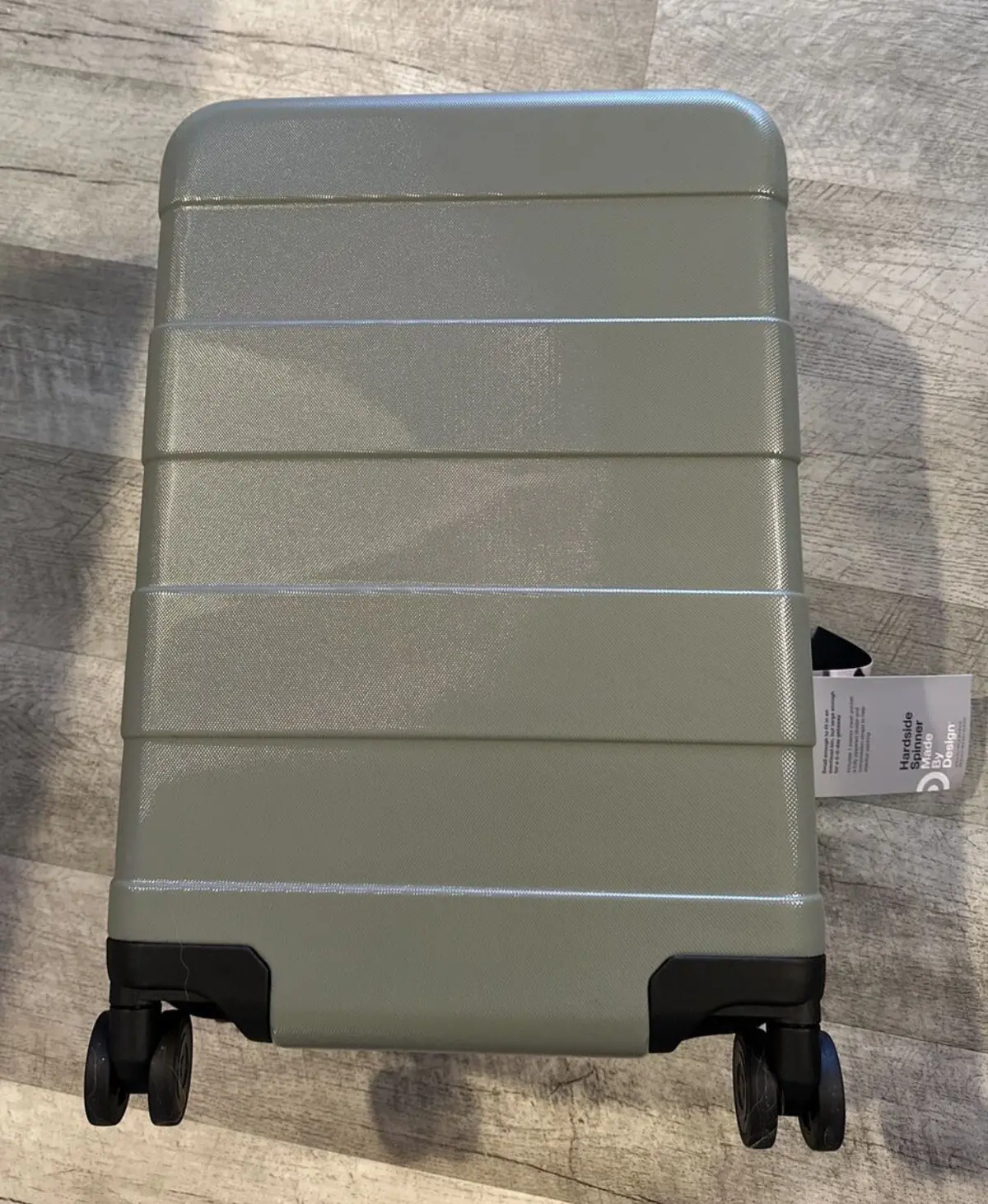 21” Carry On Bag Country Green Hardshell 1