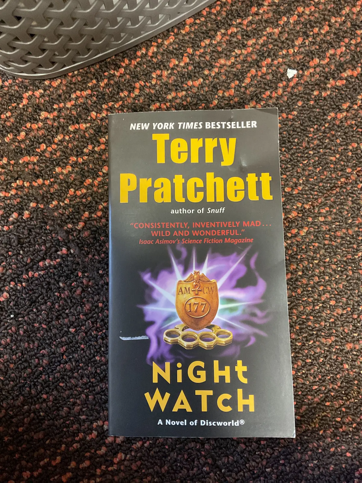 Night Watch - Terry Pratchett - Clearance 1