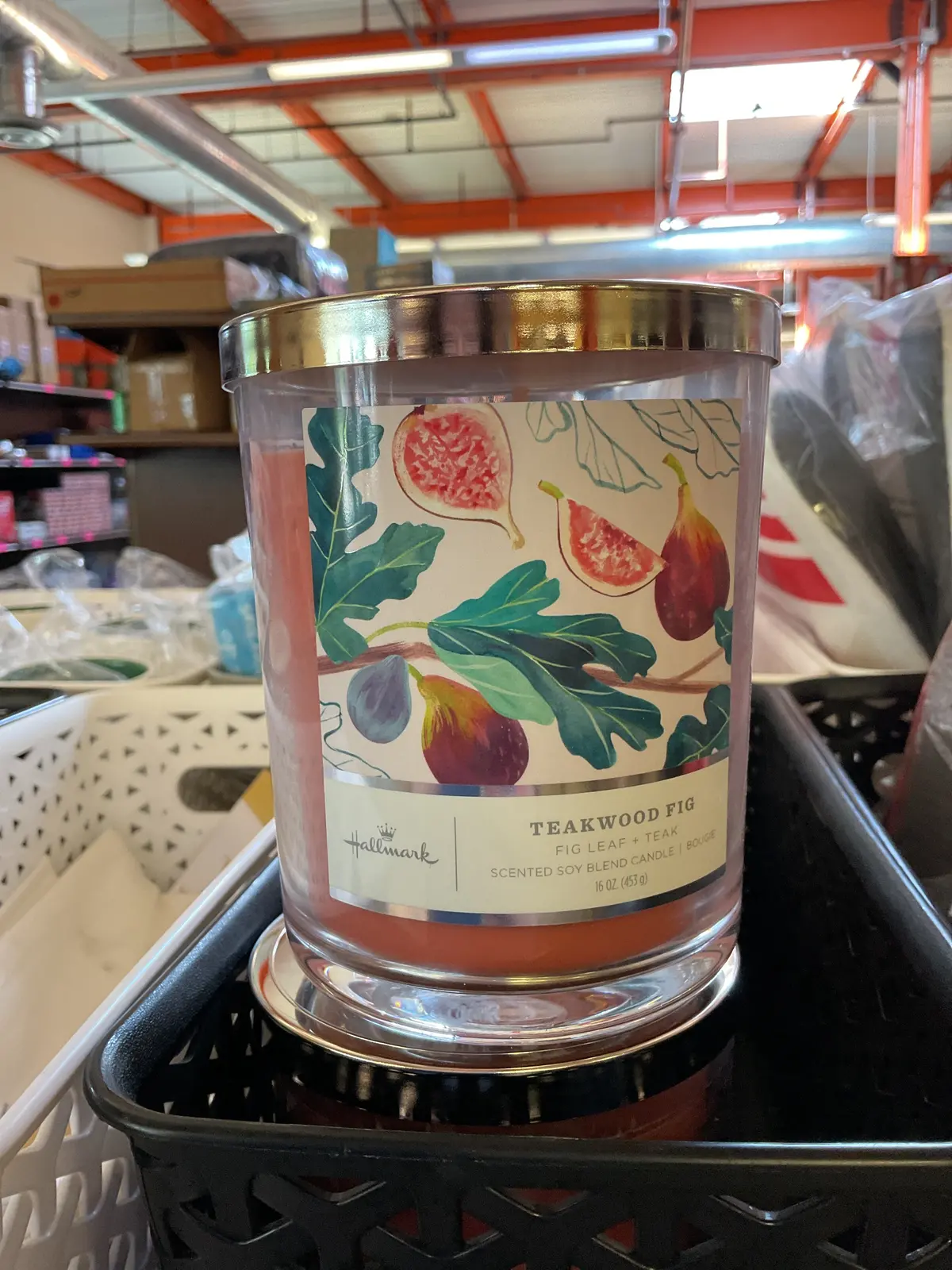 National Brand Christmas Teakwood Fig Scented 3 Wick 16Oz Candle 1