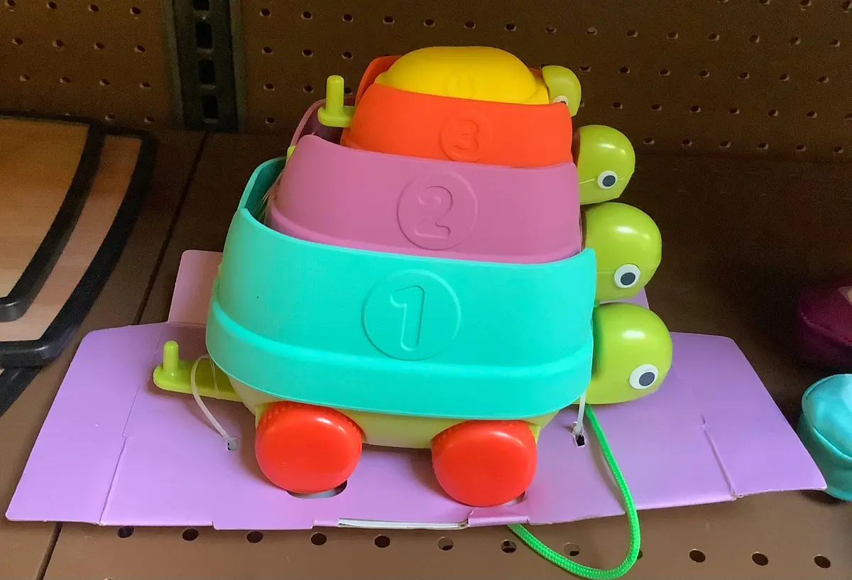 Turtle Pull Along Toy 18+ Months 1