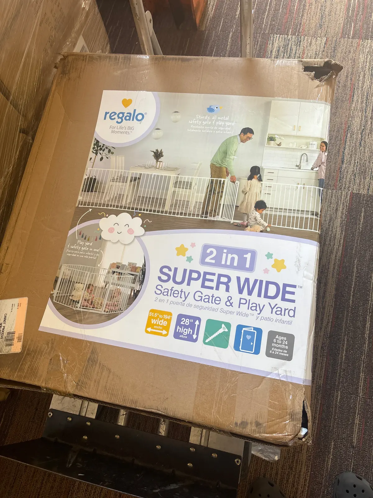Regalo 4-In-1 Super Wide Baby Gate And Playyard 1
