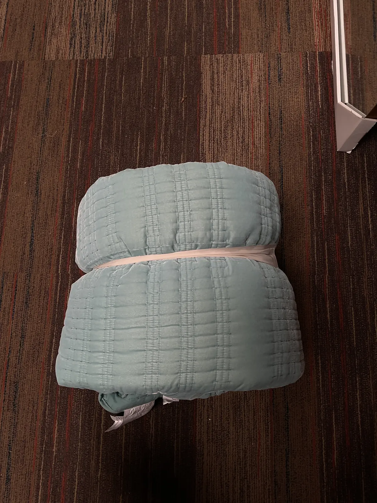 King Lofty Velvet Quilt Light Teal Blue 1