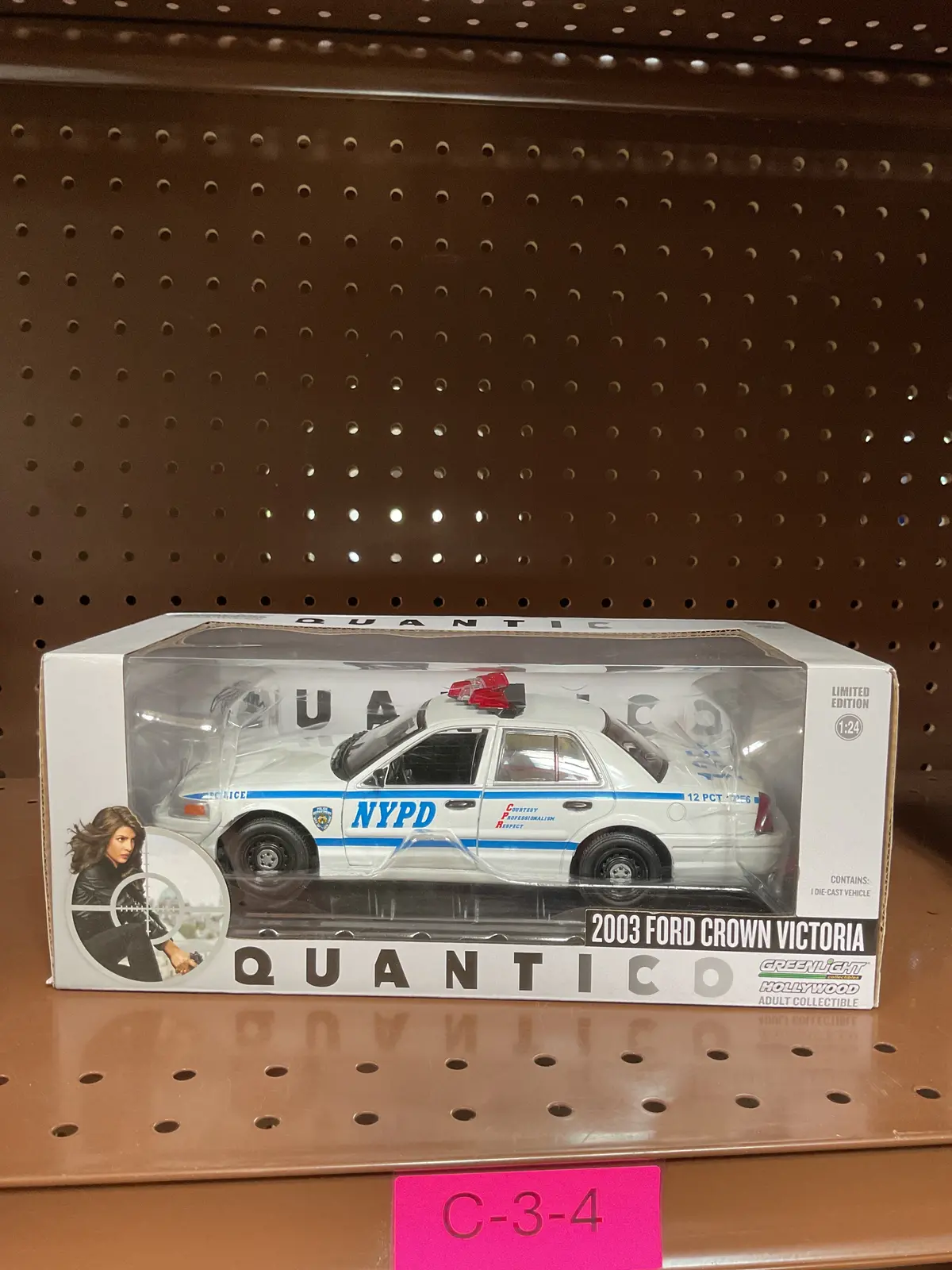 2001 Ford Crown Victoria Police Car, Blue Bloods, White - Greenlight 44760 - 1/64 Scale Diecast Model Toy Car 1