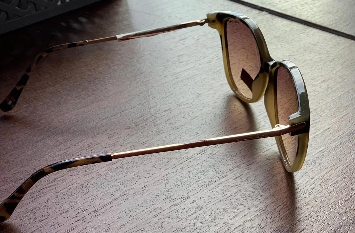 Tommy Hilfiger Sunglasses 1
