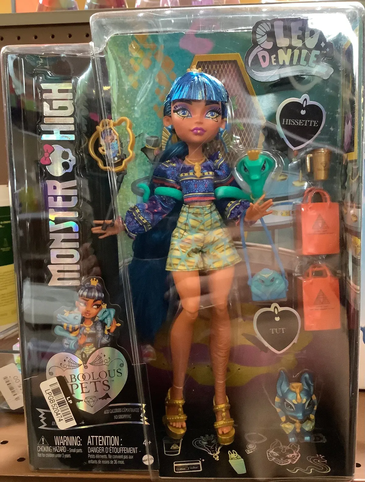Monster High Doll And Two Pets, Cleo De Nile With Shopping Accessories 1