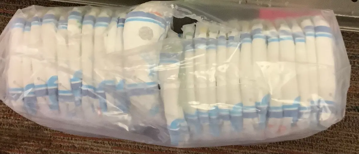 4T-5T Open Bag!!! 25 Diapers 1