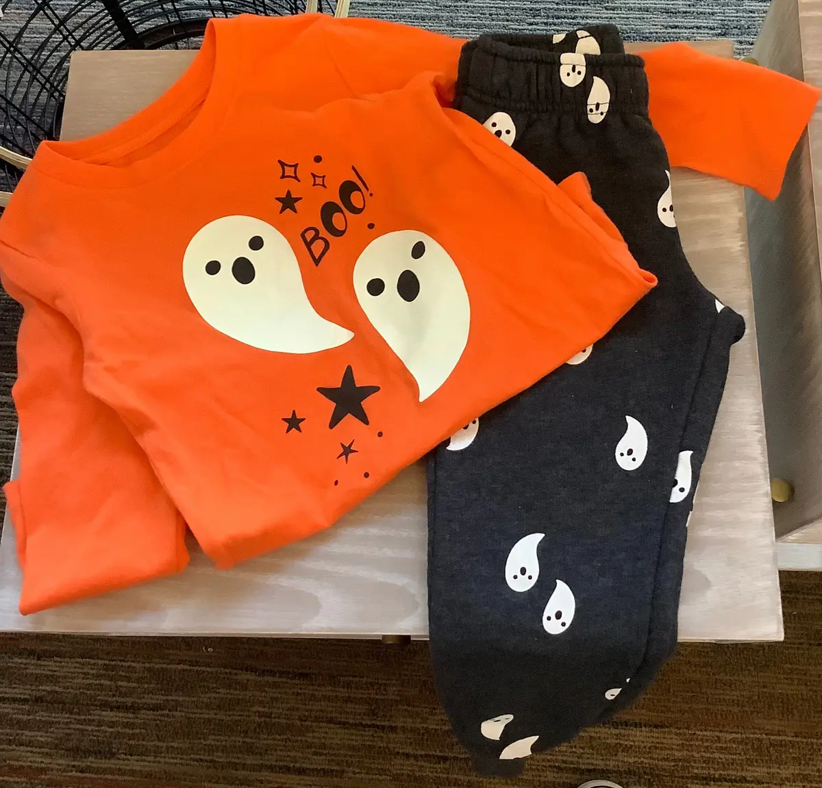 Kids Size 4T Halloween 2-Piece Set 1