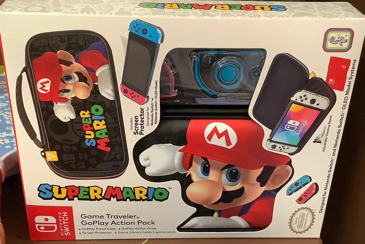 Nintendo Switch Game Traveler Goplay Action Pack - Mario 1