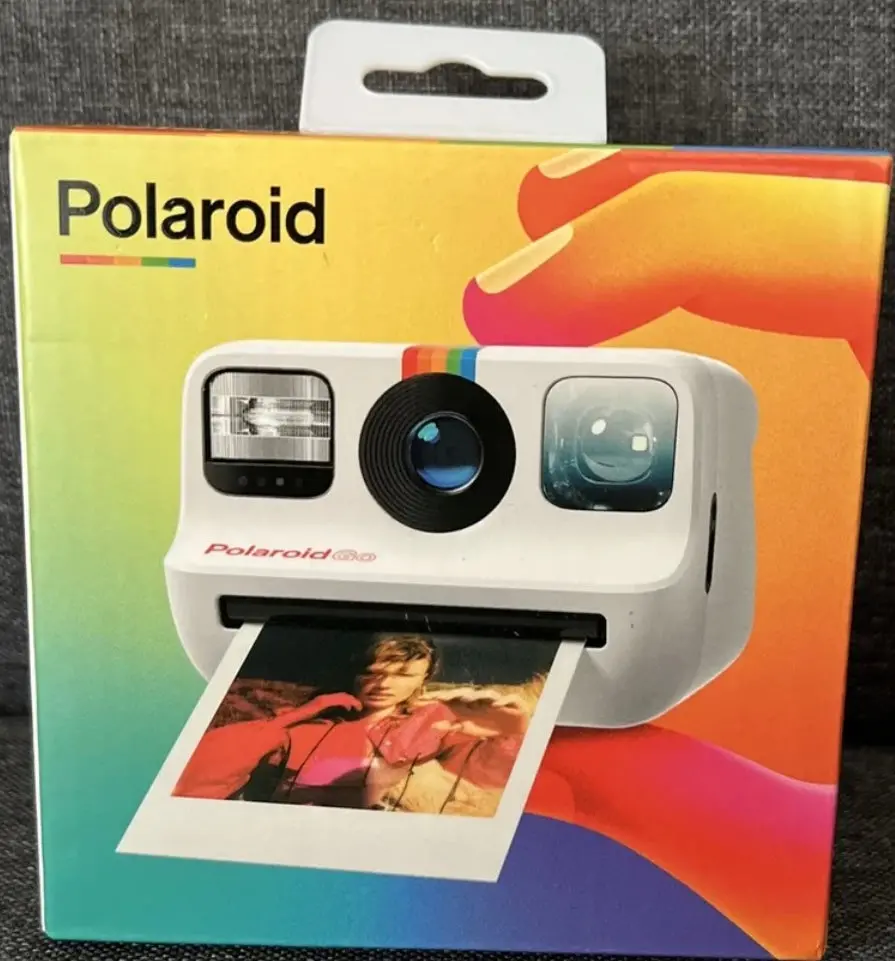 Polaroid Go Instant Camera, White 1