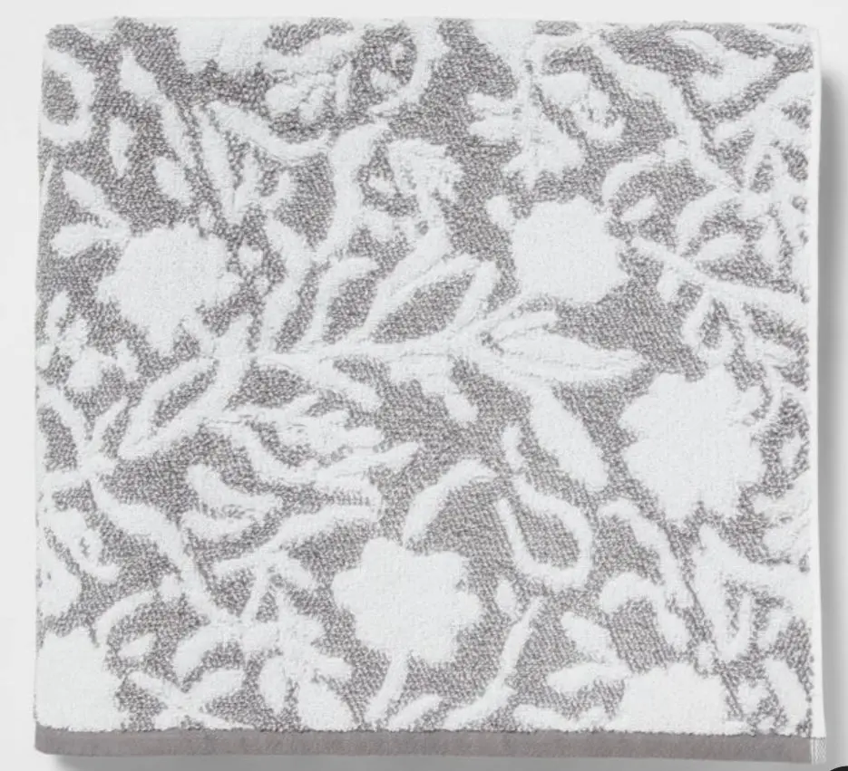 Performance Plus Oversized Bath Towel
Gray Floral 1