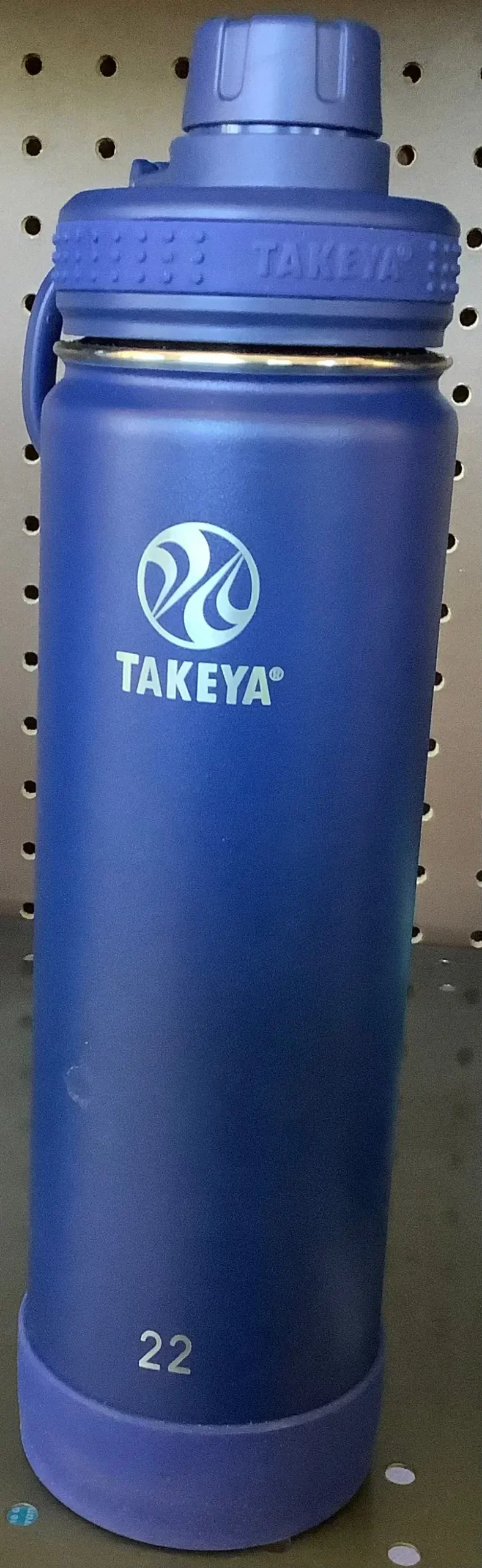Takeya 22Oz Actives Insulated Stainless Steel Water Bottle With Spout Lid - Midnight 1