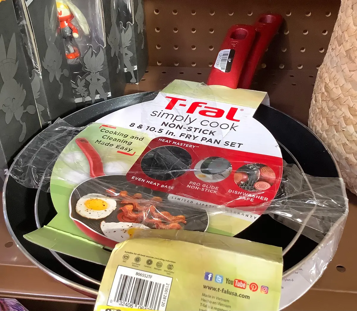 T-Fal 2Pc Frying Pan Set, Simply Cook Nonstick Cookware Red 1