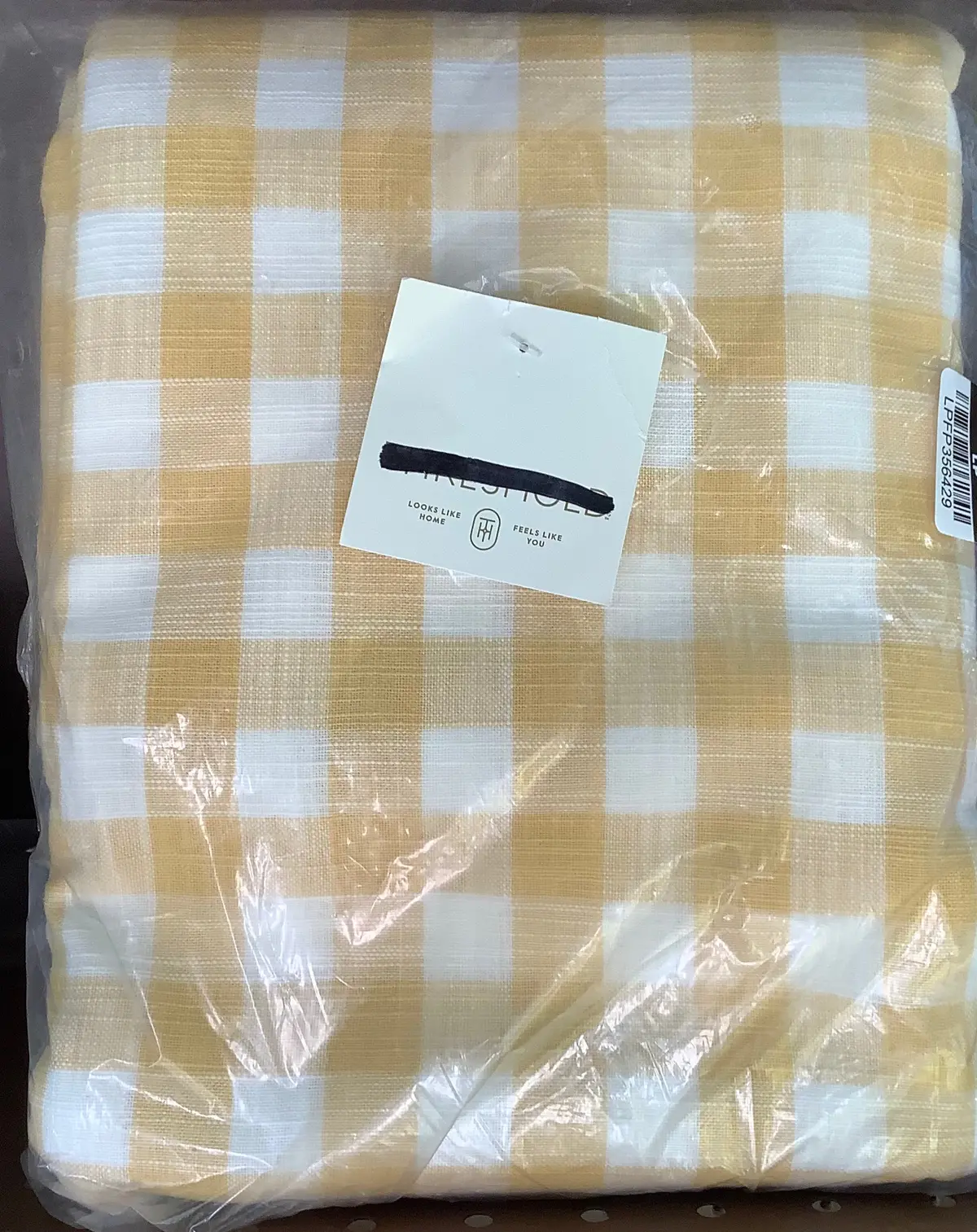 60" X 84" Cotton Gingham Tablecloth Yellow 1