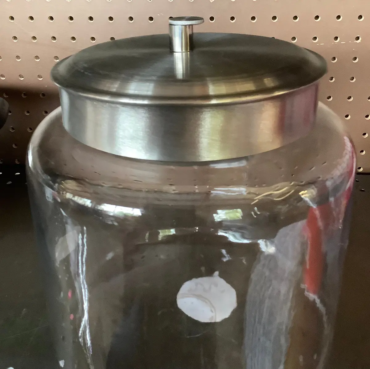 192Oz Glass Jar With Metal Lid 1