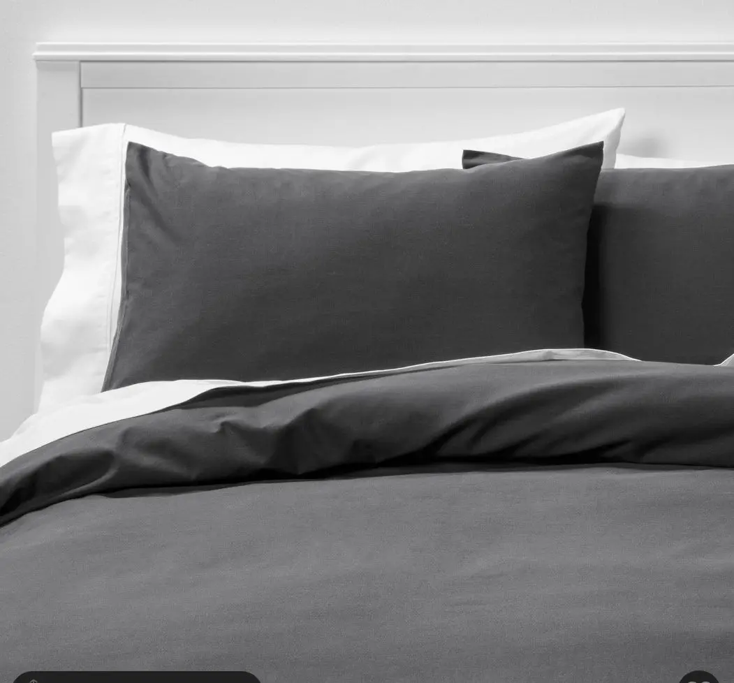 Full/Queen Easy-Care Duvet Cover & Sham Set Dark Gray 1