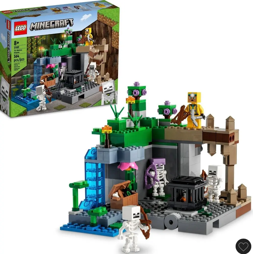 Lego Minecraft The Skeleton Dungeon, Buildable 1