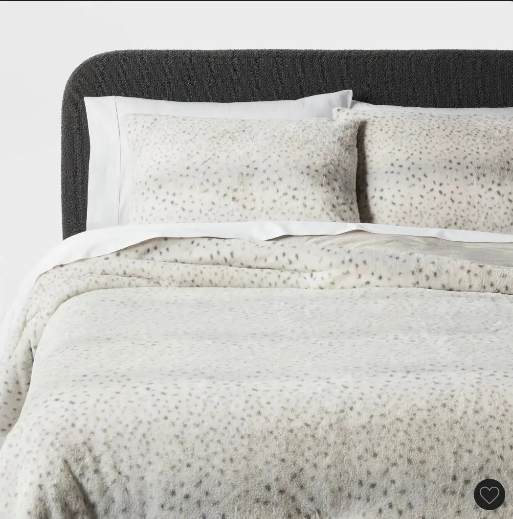 3Pc King Luxe Faux Fur Comforter And Sham Set Snow
Leopard 1
