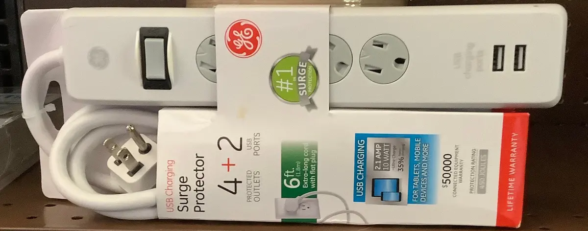 Ge 6' Extension Cord With 4 Outlet 2 Usb Surge
Protector White 1
