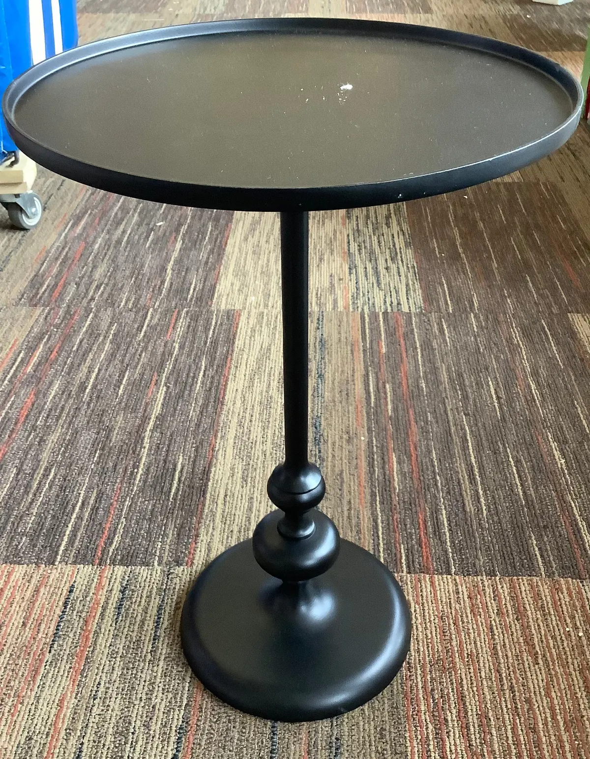 Londonberry Turned Accent Table Large Black 1