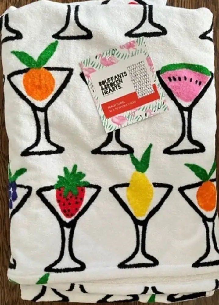 Hearts Flamingo Beach Towel 1