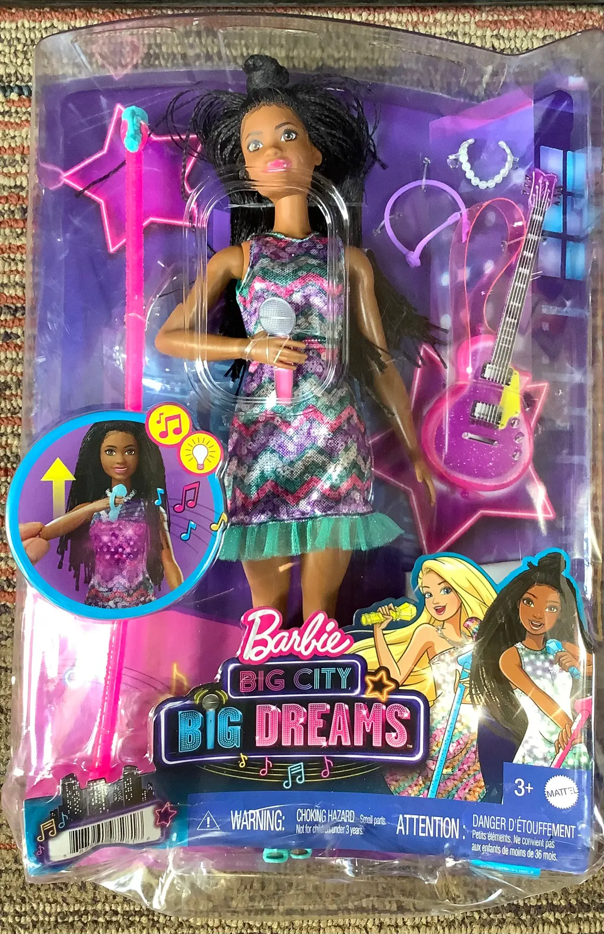 Damaged Box!!!
Barbie Big City, Big Dreams Singing Brooklyn Doll With Music, Light, Guitar 1