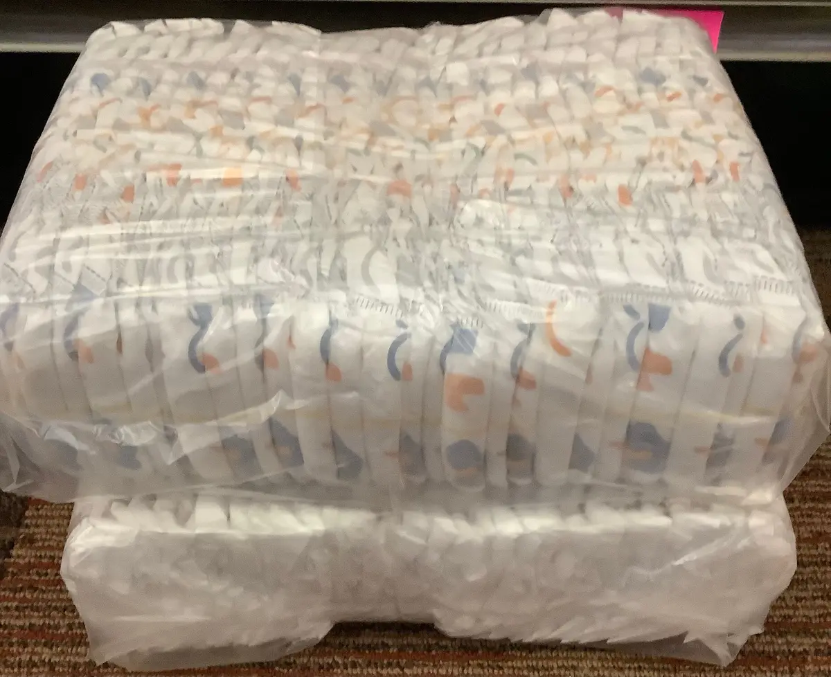 No Box!!!!! Huggies Little Movers Baby Disposable Diapers - Size 5 - 58Ct 1