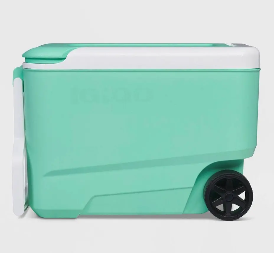 Igloo Wheelie Cool 38Qt Rolling Cooler - Mint 1