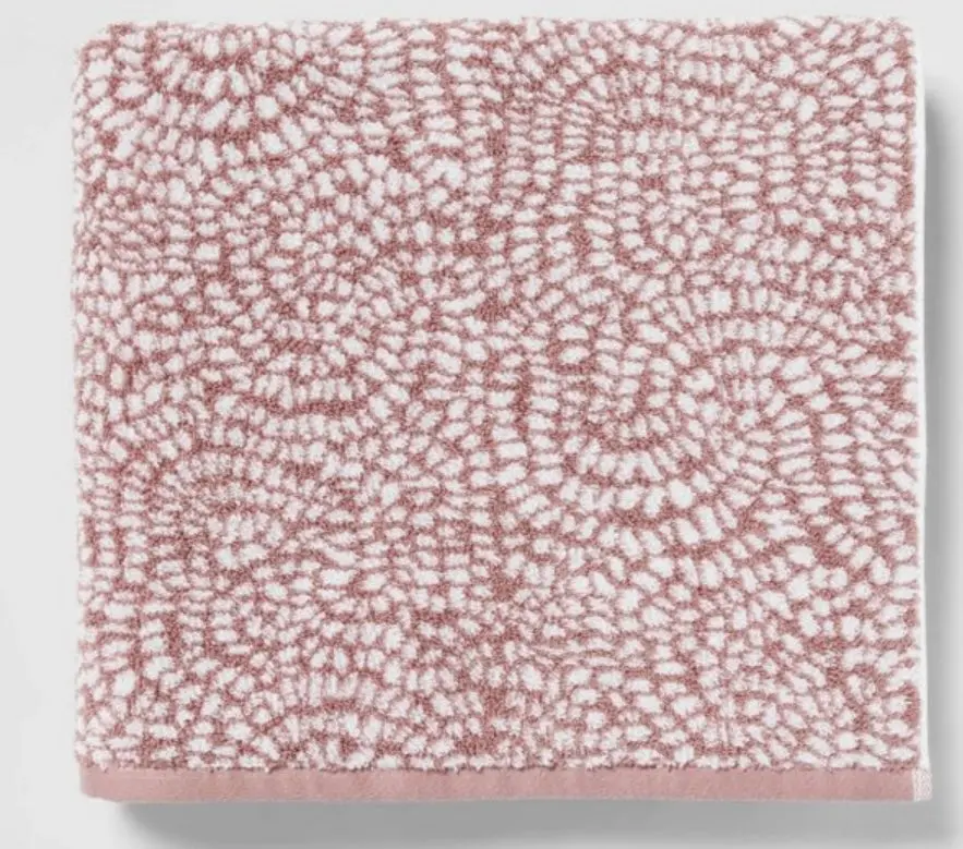 Performance Plus Bath Towel Mauve Geo 1