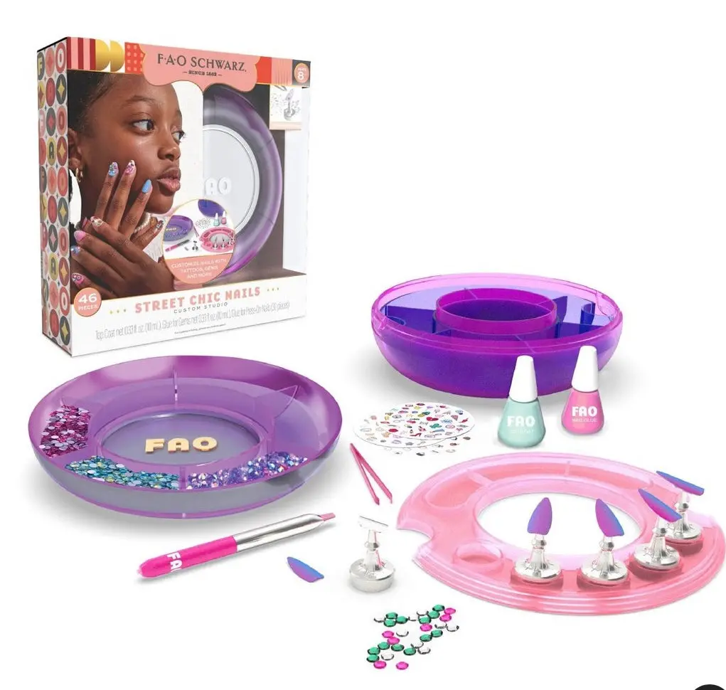 Deck Out Your Nails Set 1