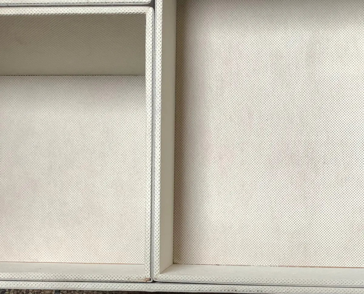 Set Of 4 Hard Sided Drawer Organizers. Few Imperfections 1