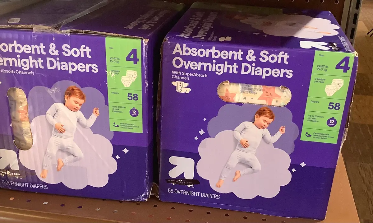 Disposable Overnight Diapers Giant Pack - Size 4 - 58Ct 1