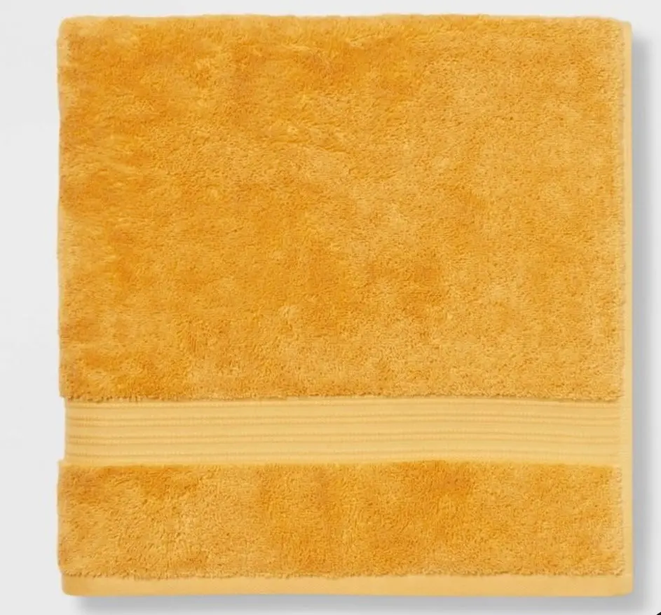 Total Fresh Antimicrobial Oversized Bath
Towel Gold 1