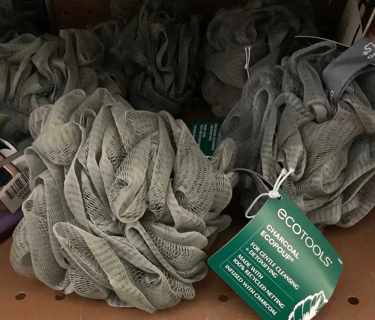 Ecotools Charcoal Ecopouf Loofah 1