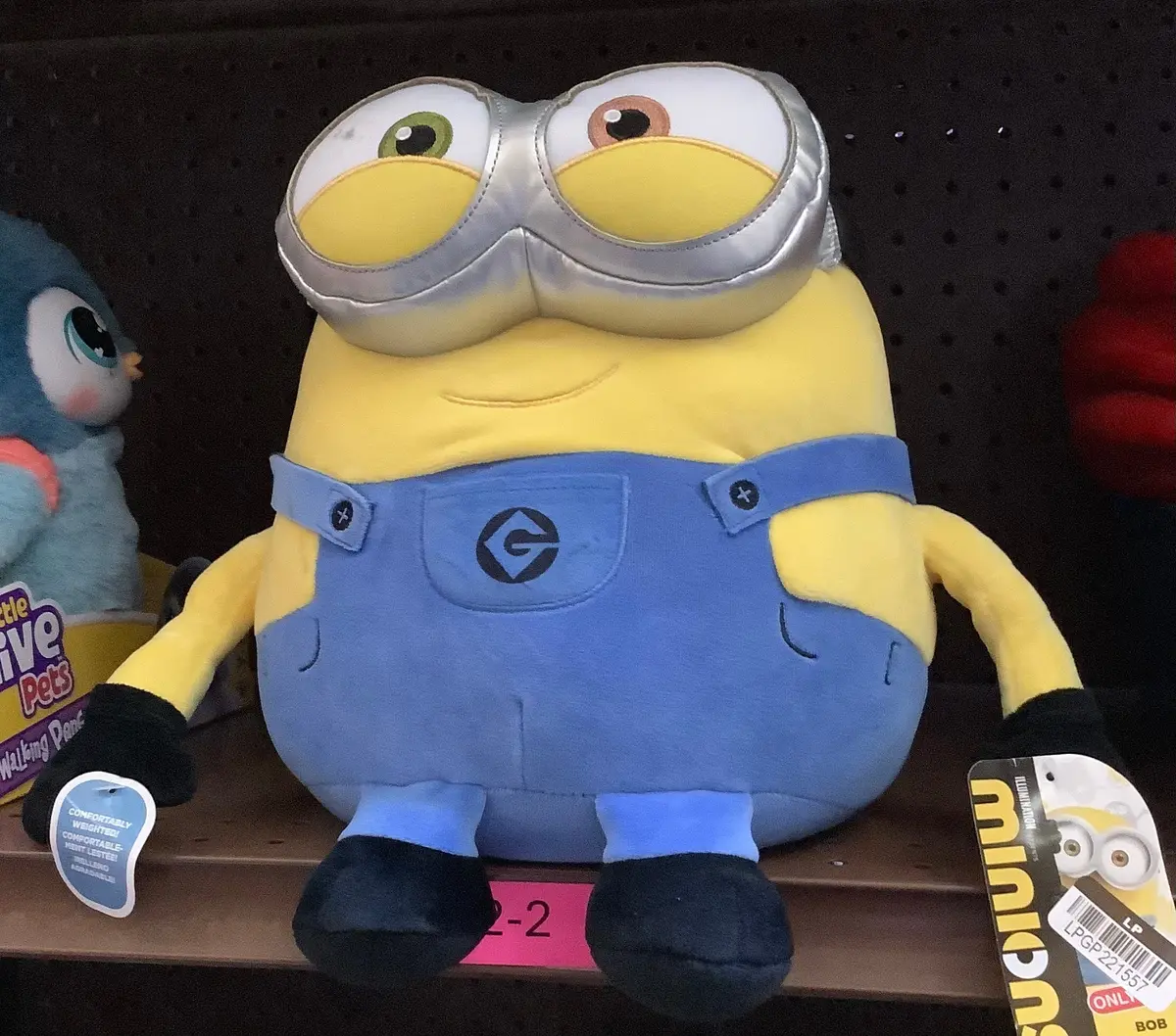 Despicable Me Bob Weighted Plush 1