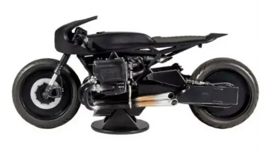 Dc Multiverse Batman Movie 13" Batcycle Action Figure 1
