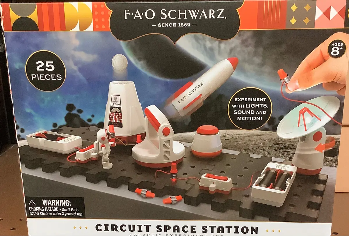 Fao Schwarz Circuit Space Station Galactic Experiment Set - Clearance 1