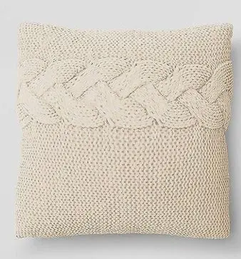 Oversized Cable Knit Square
Throw Pillow Cream 1