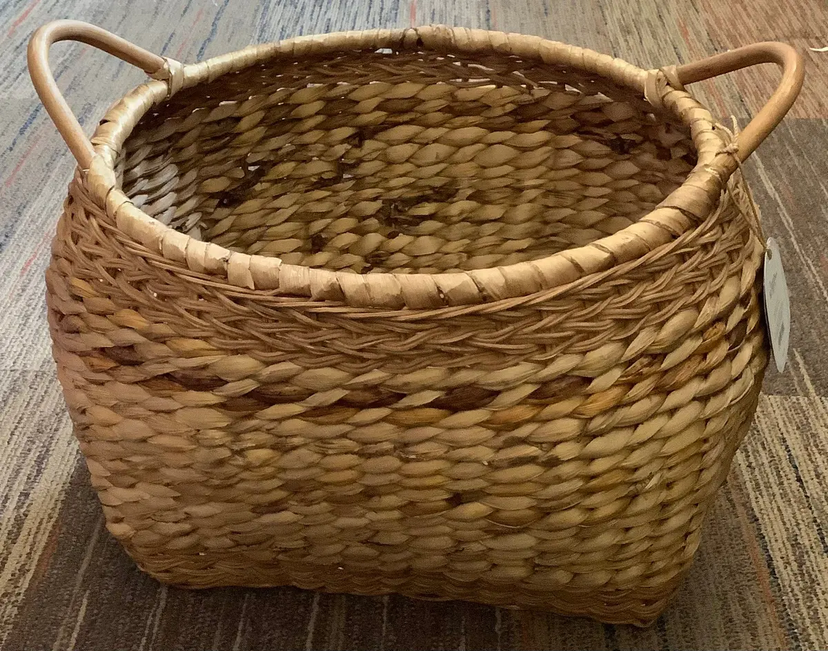 Large Woven Basket With Handles 1