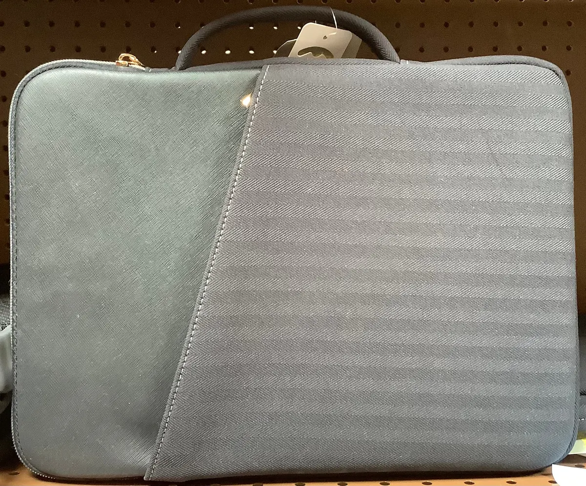 14" Laptop Sleeve - Black/Gold 1