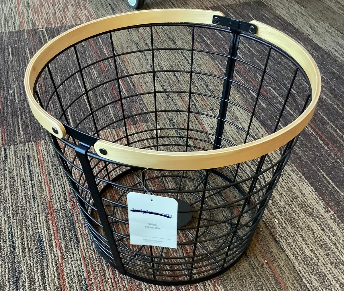 Small Wire Floor Bin 1