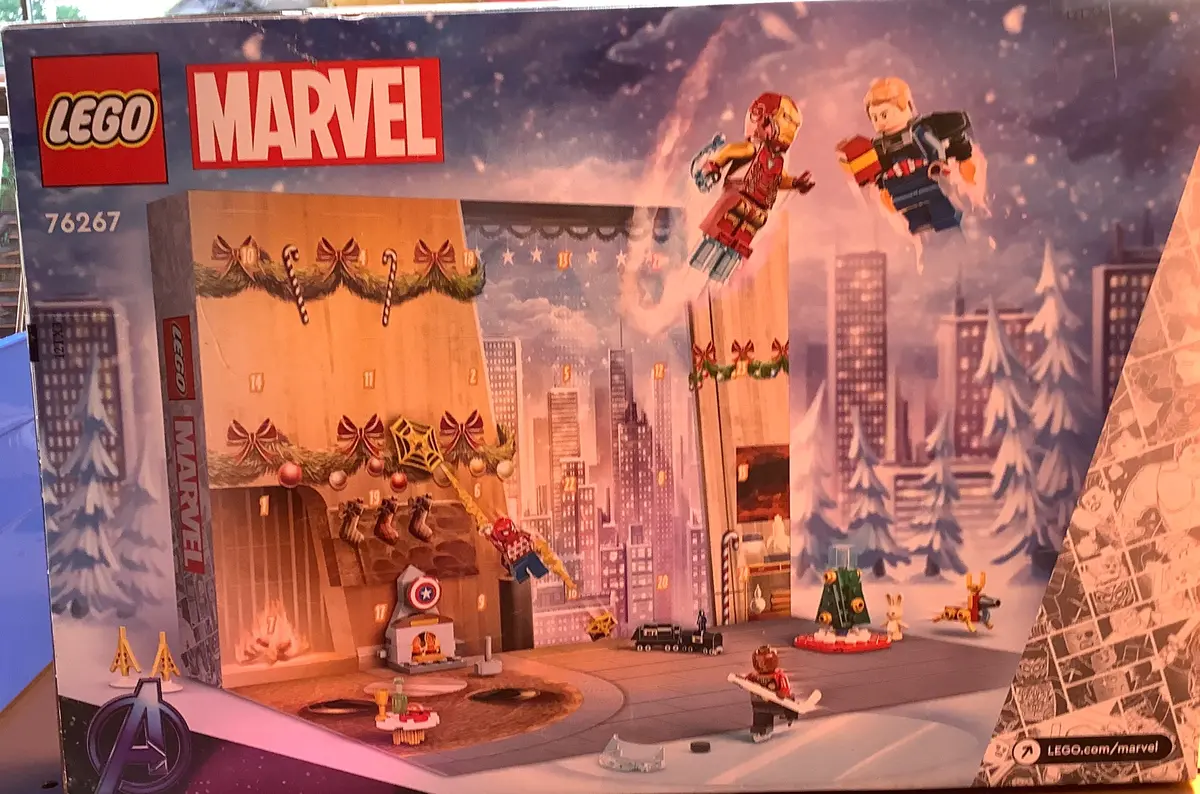 Lego Marvel Avengers 2023 Advent Calendar 76267 1