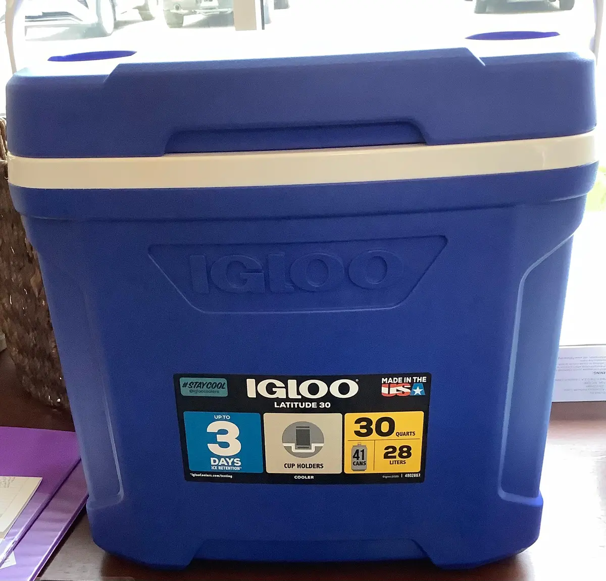 Igloo Profile Il 30 Hard Cooler Majestic Blue 30Qt 1