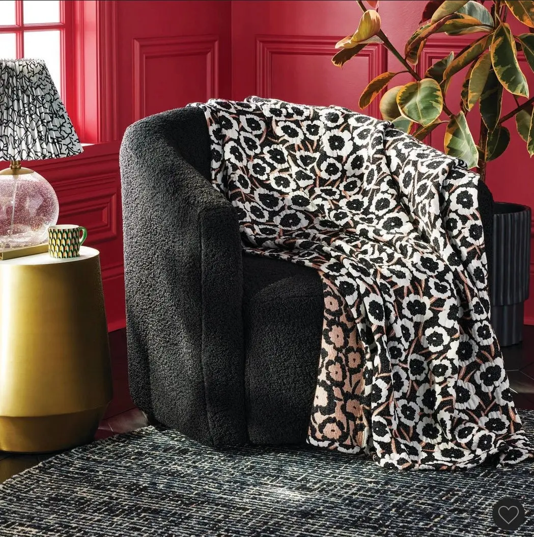 Neutral Poppy 50" X 60" Throw Blankets 1