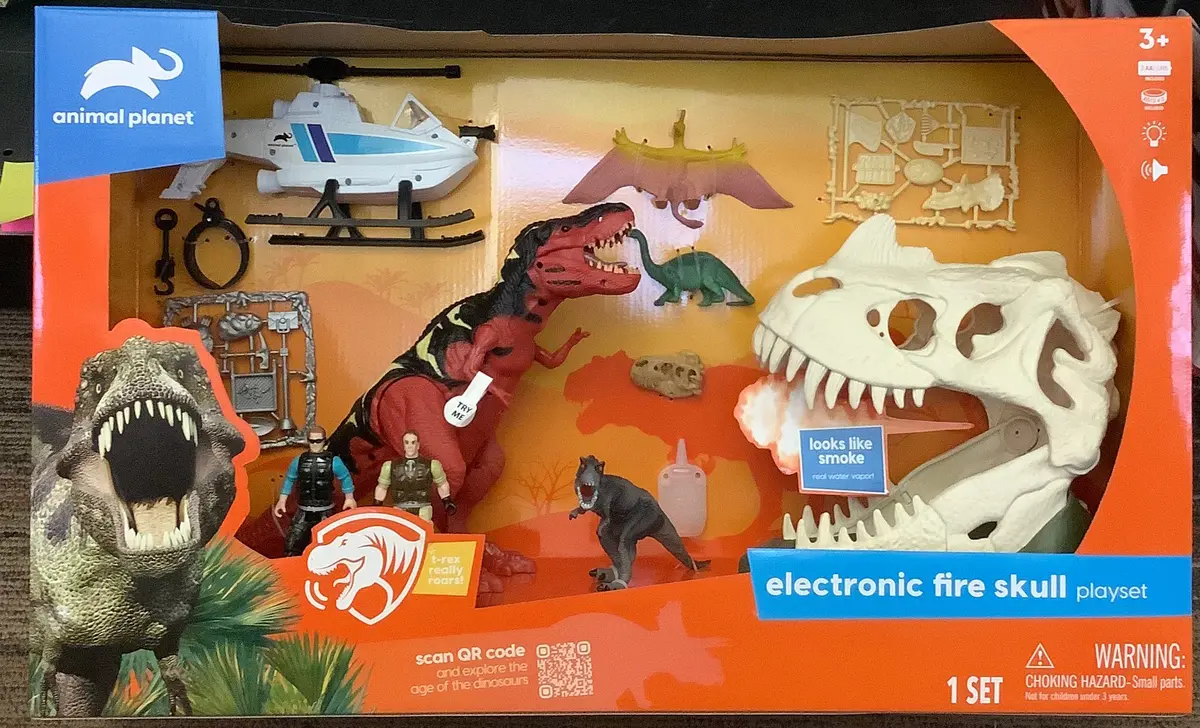 Animal Planet Electronic Fire Skull Playset 1