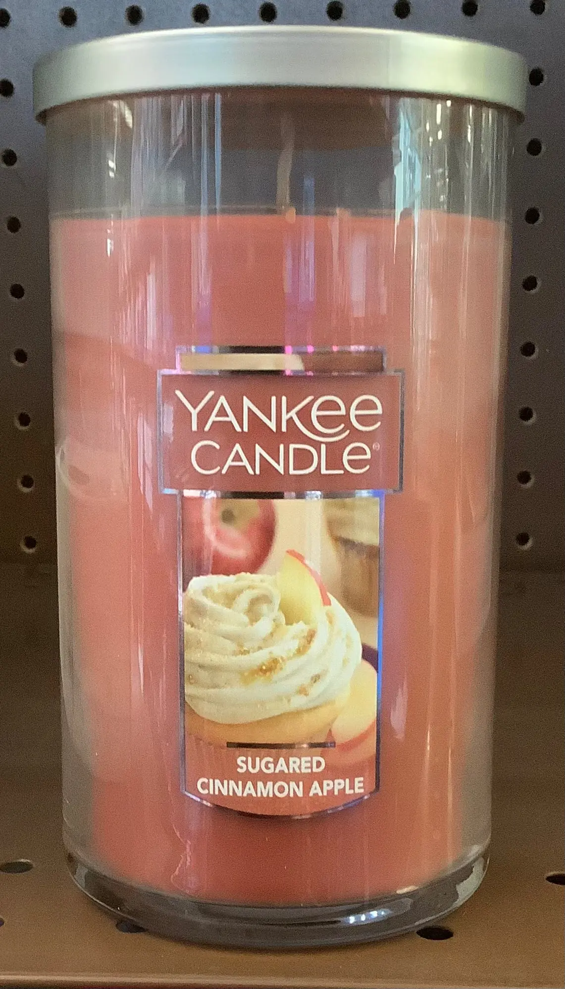Yankee Candle Sugared Cinnamon Apple 1