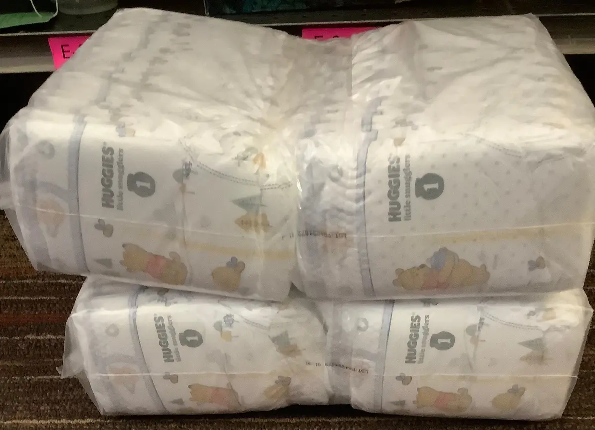 No Box!!!!!! Huggies Little Snugglers Diapers Super Pack - Size 1 (96Ct) 1