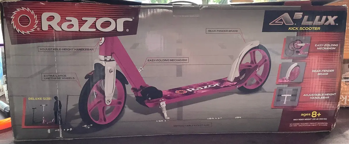 Razor A5 Lux 2 Wheel Kick Scooter - Pink 1