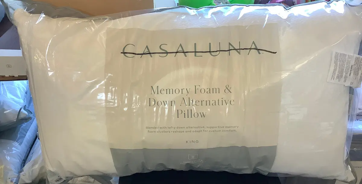 King Memory Foam & Down Alternative Bed Pillow 1